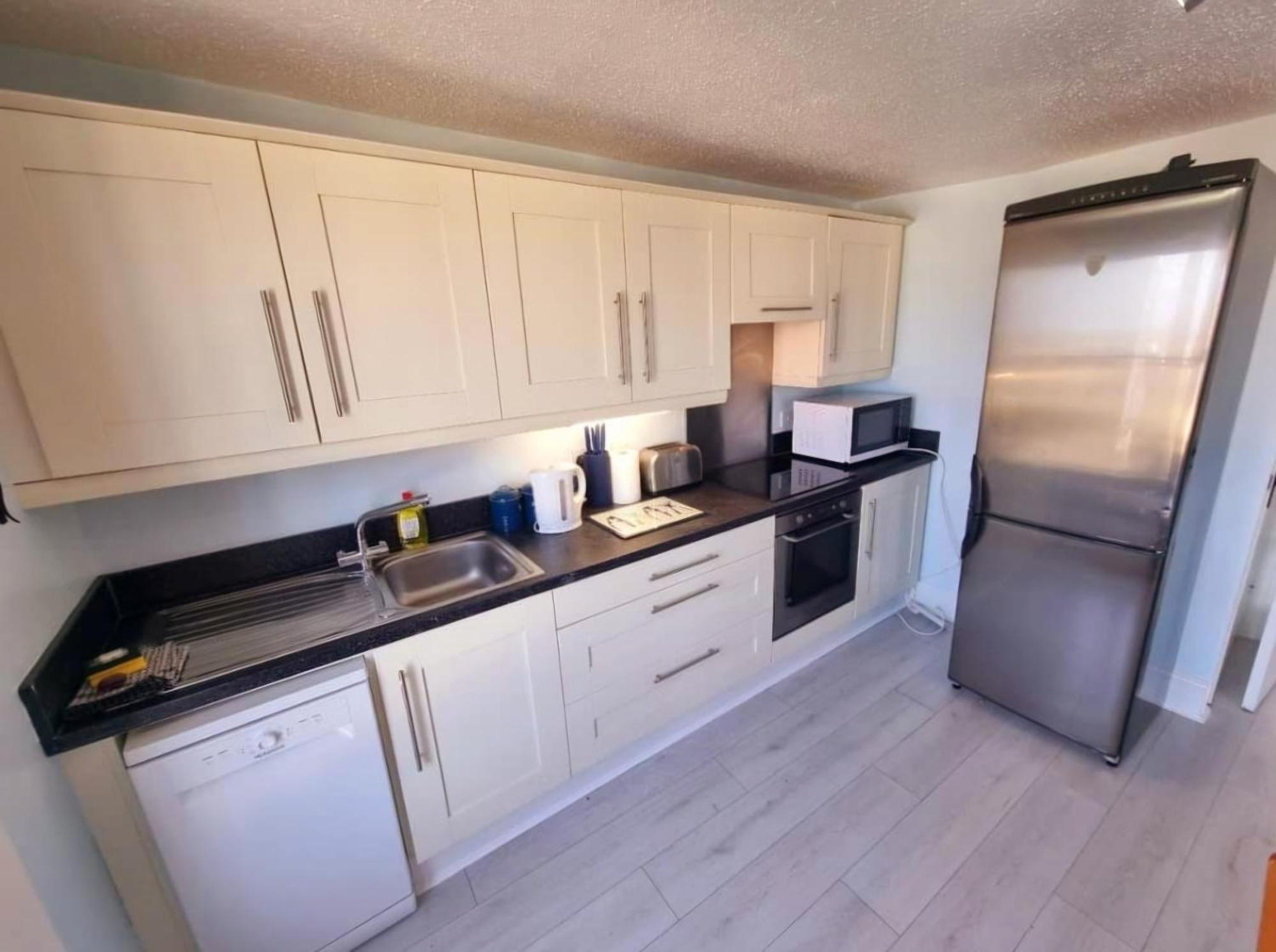 Sea Views, Big 2 Bed Flat Close To Beach & Harbour Ilfracombe Exterior photo